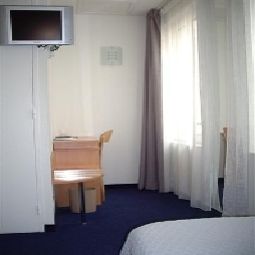 Room Ours Blanc Centre Fotos