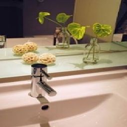 Bathroom Only Suites CDG Fotos