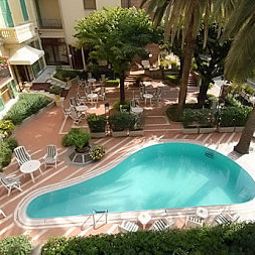 Pool Reale Fotos