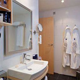 Camera da bagno TRYP Zaragoza Hotel Fotos