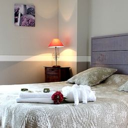 Bon Repos Logis Fotos