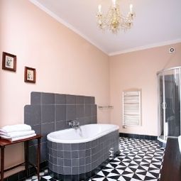 Bathroom Antique Apartments Fotos