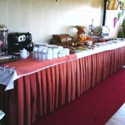 Salle du petit-déjeuner située dans le restaurant İstanbulapexhotel Fotos