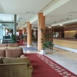 Hall Jurys Inn Plymouth Fotos