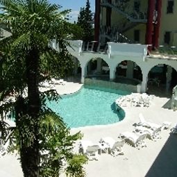 Piscina Rivus Fotos