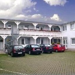 Zum Hafen Sassnitz auf Rügen Mecklenburg-Vorpommern