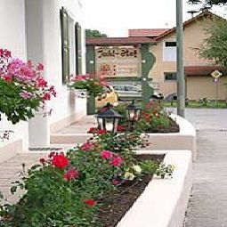 Exterior view Jakl-Hof Aumiller Fotos
