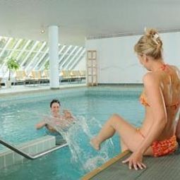 Pool Best Western Premier Parkhotel Fotos