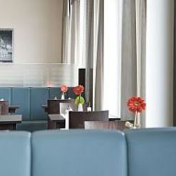 Sala colazione nel ristorante InterCityHotel Fotos