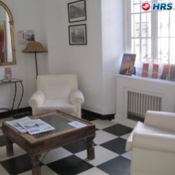 Hall Polo Fotos