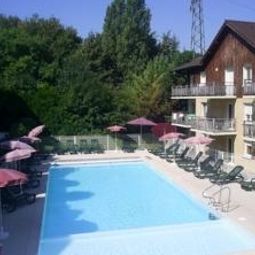 Бассейн Zenitude hôtel résidences Les terrasses du Lac Fotos