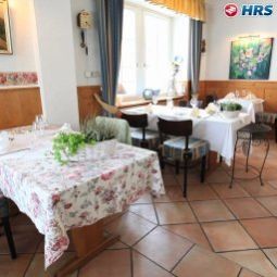 Sala de desayuno en el restaurante Schwanen Gasthaus Fotos