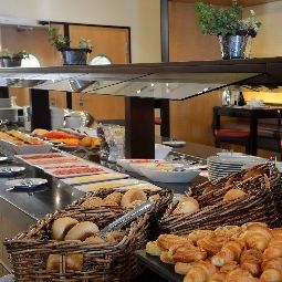 Buffet Barcelo Cologne City Center Fotos