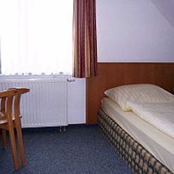 Zimmer Marjani Fotos