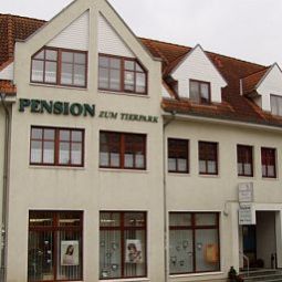 Zum Burgfräulein Pension Burg Stargard 