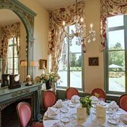 Innenansicht Chateau d Aubry Fotos