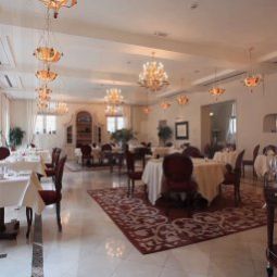 Sala colazione nel ristorante Kempinski Dukes' Palace Fotos