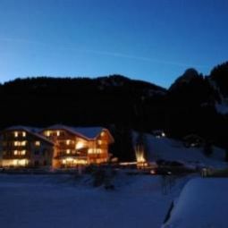 WELLNESS HOTEL LUPO BIANCO Canazei 