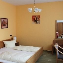 Room Stadt Norden Fotos
