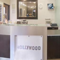 Halle Comfort Inn Near Hollywood Walk of Fame Fotos