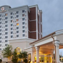 Widok zewnętrzny DoubleTree by Hilton Greensboro Fotos