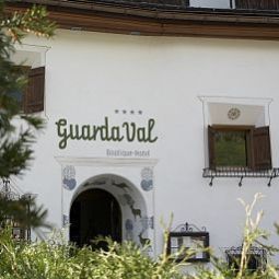 GuardaVal Romantik & Boutique Hotel Scuol 