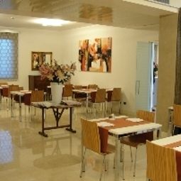 Sala colazione Omnia Fotos