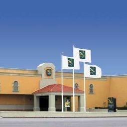 Фасад Quality Inn Piedras Negras Fotos