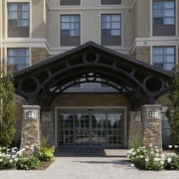 Vue extérieure Staybridge Suites GUELPH Fotos