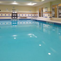 Piscine Staybridge Suites GUELPH Fotos