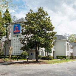 Studio 6 Atlanta Northlake Tucker 