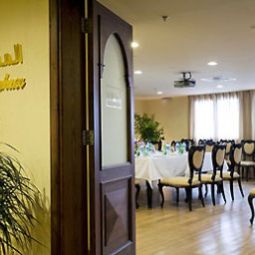 Sala konferencyjna Manazel Al Ain Mercure Hotel Fotos