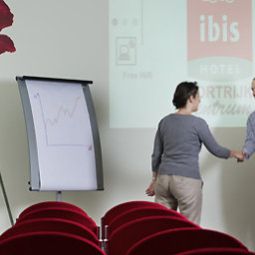 Tagungsraum ibis Kortrijk Centrum Fotos