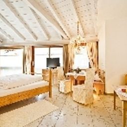 Suite Mirabell Dolomiten Wellness Fotos