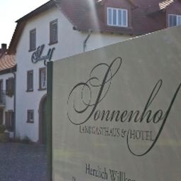Außenansicht Sonnenhof Fotos