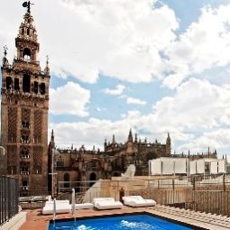 Basen EME catedral Design Hotel Fotos