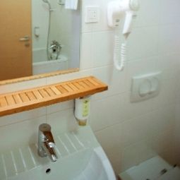 Badezimmer AHOTEL Fotos