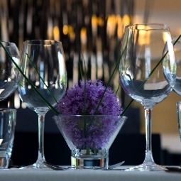 Frühstücksraum im Restaurant AHOTEL Fotos
