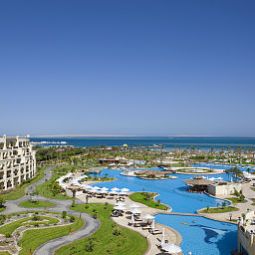 Бассейн Steigenberger Al Dau Beach Hotel Fotos
