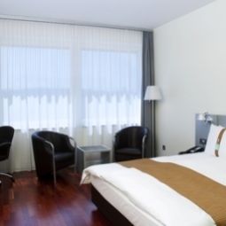 Room Holiday Inn BERN - WESTSIDE Fotos