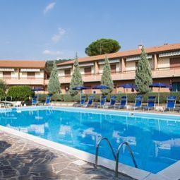Piscina Il Gabbiano Fotos
