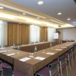 Sala de reuniones NH Linate Fotos
