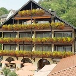 Außenansicht Ringhotel Sonnenhof Fotos