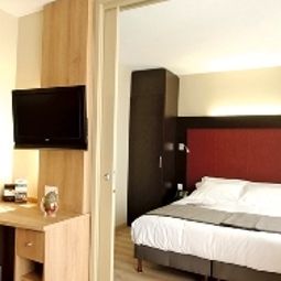 Park & Suites Prestige Genève Divonne Les Bains ( ex Home Business Geneve Airport) Fotos