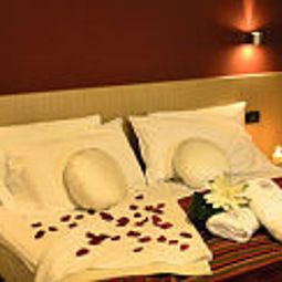 Camera business Oasi Wellness & Spa Fotos