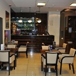 Bar Apartamenty Zgoda Warszawa by DeSilva Fotos