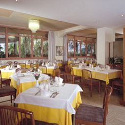 Sala colazione nel ristorante La Perla Fotos