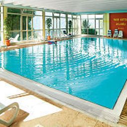 Basen Park Hotel Jolanda Fotos