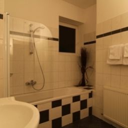 Bathroom De Lux Pension Fotos