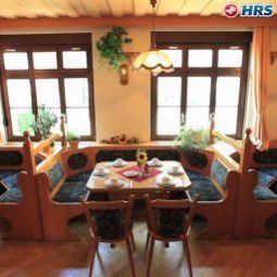 Salle du petit-déjeuner située dans le restaurant Thüringer Waldblick Fotos